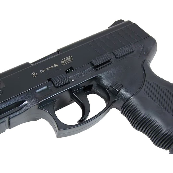Pistolet airsoft GNB CO2 6mm avec chargeur 17 billes