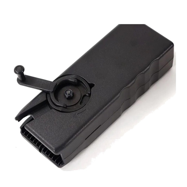Speedloader à piston Delta Tactics pour remplir un chargeur mid-cap airsoft